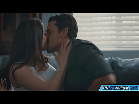 ❤️ Gnéas rómánsúil le mamaí busty maith Gnéas linn